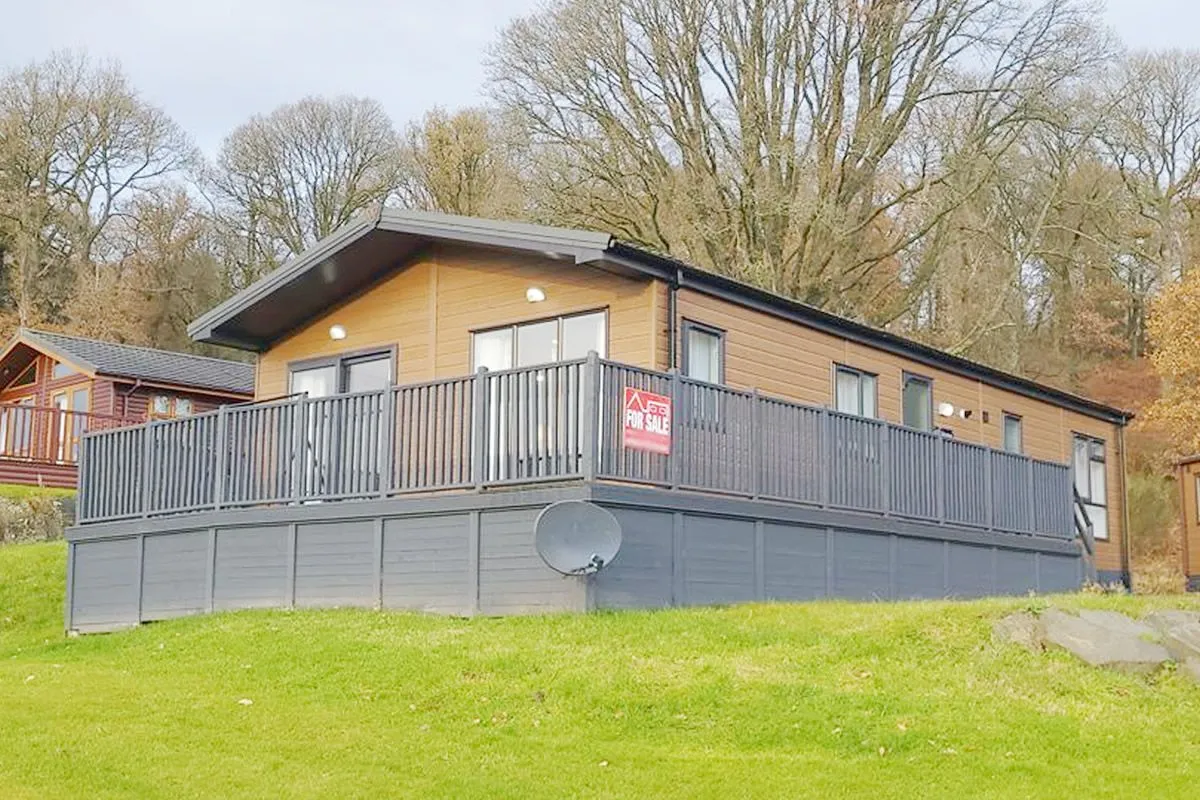 2 Bedroom   House