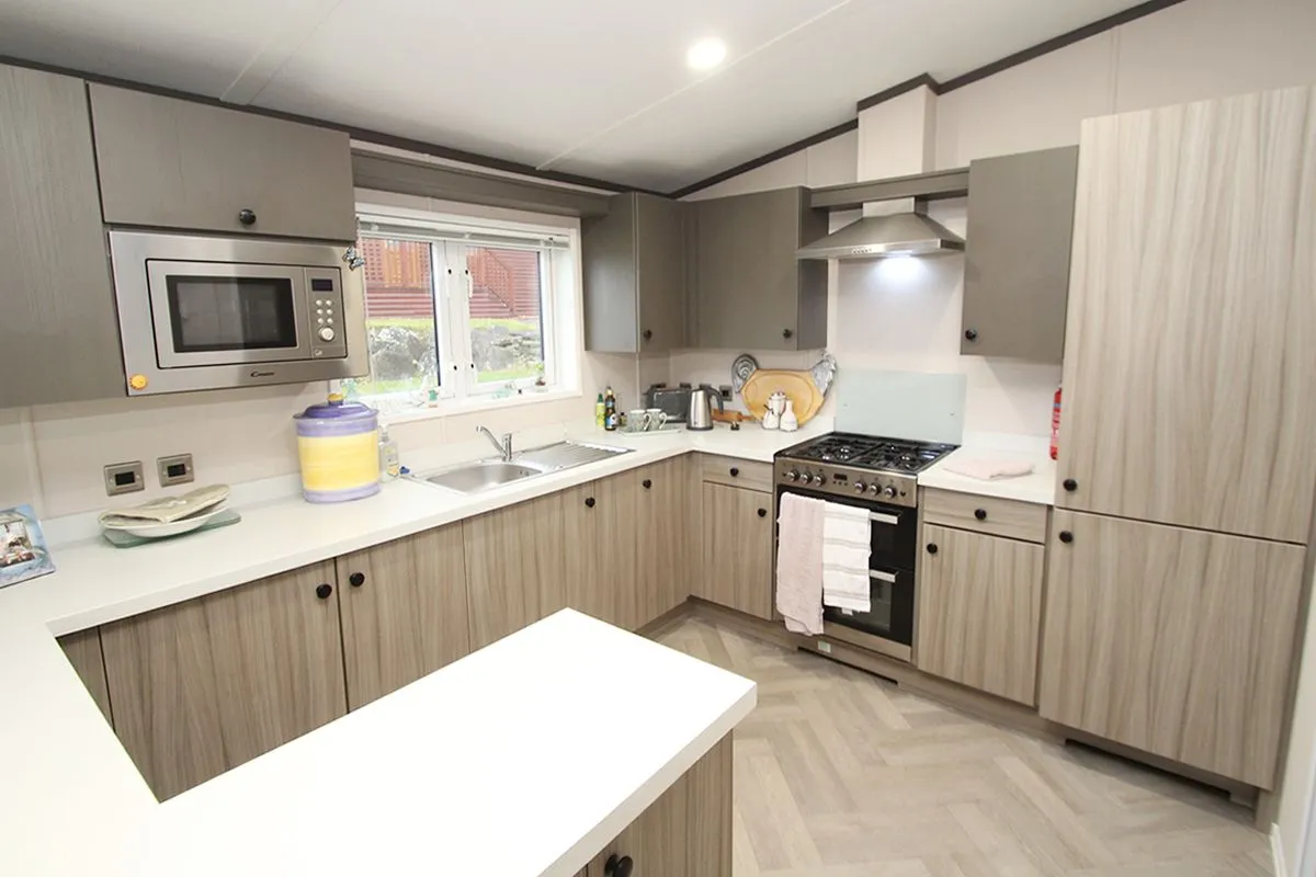 2 Bedroom   House