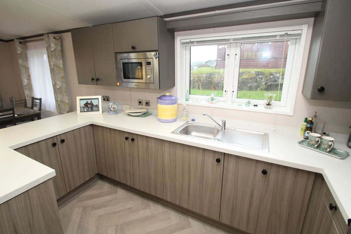 2 Bedroom   House