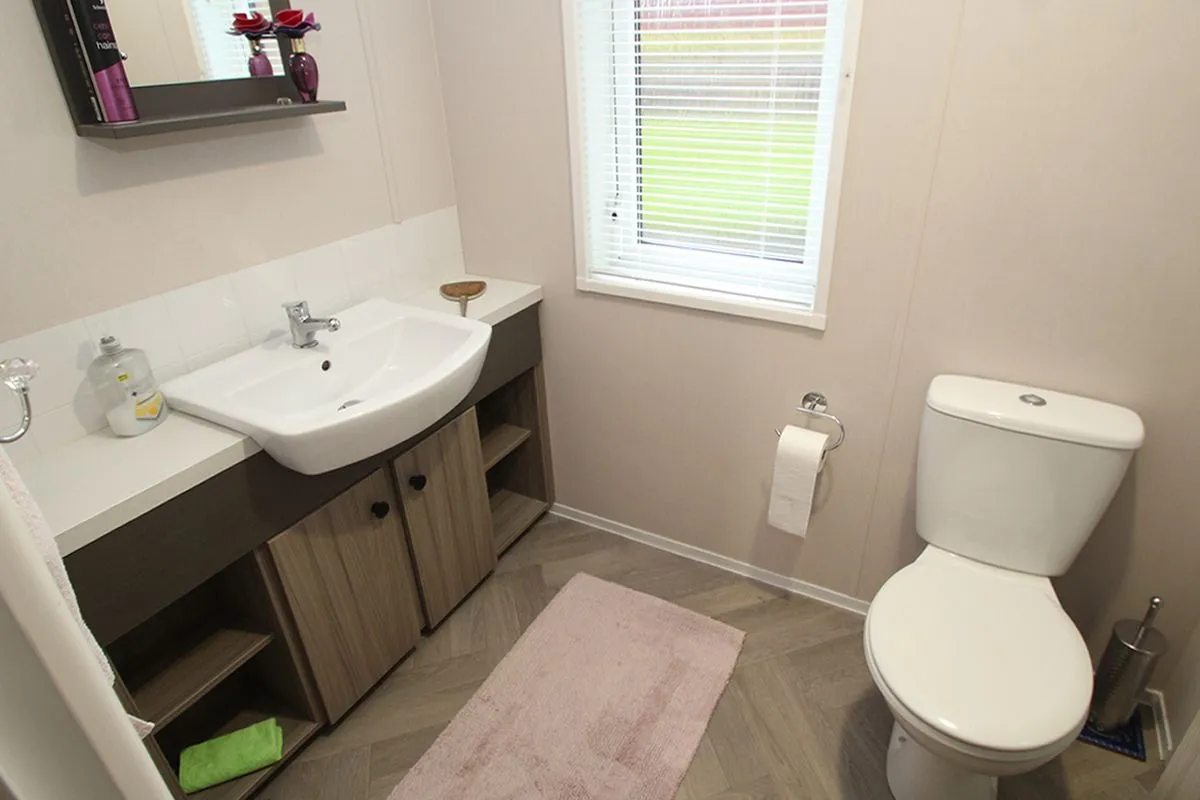 2 Bedroom   House