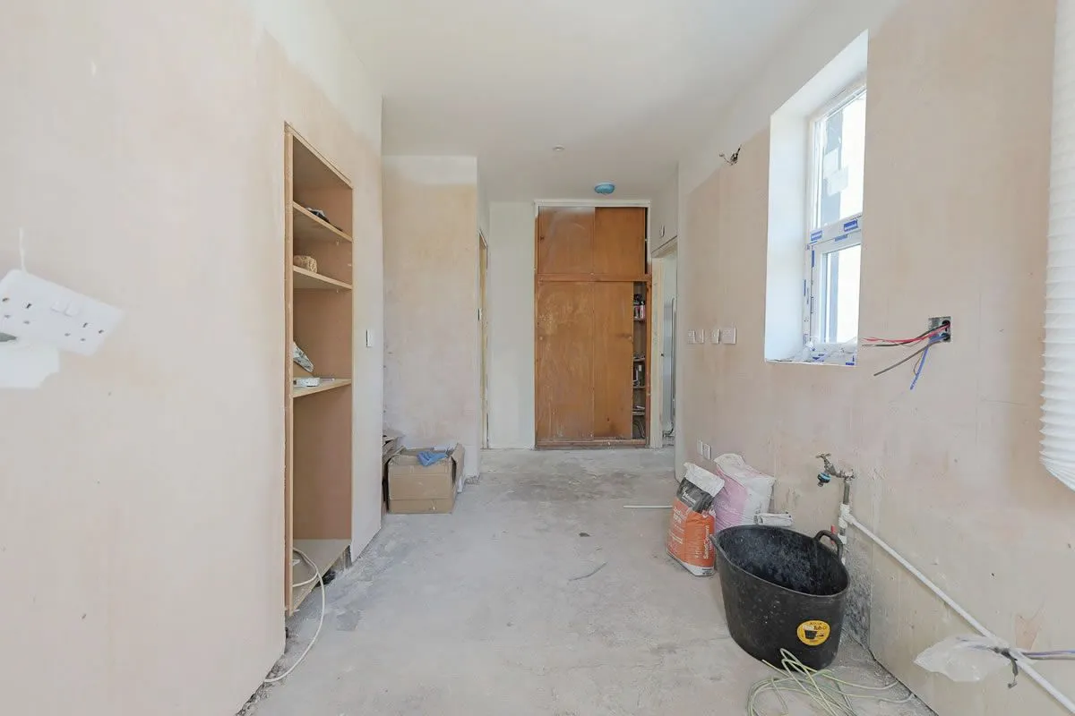 2 Bedroom   House