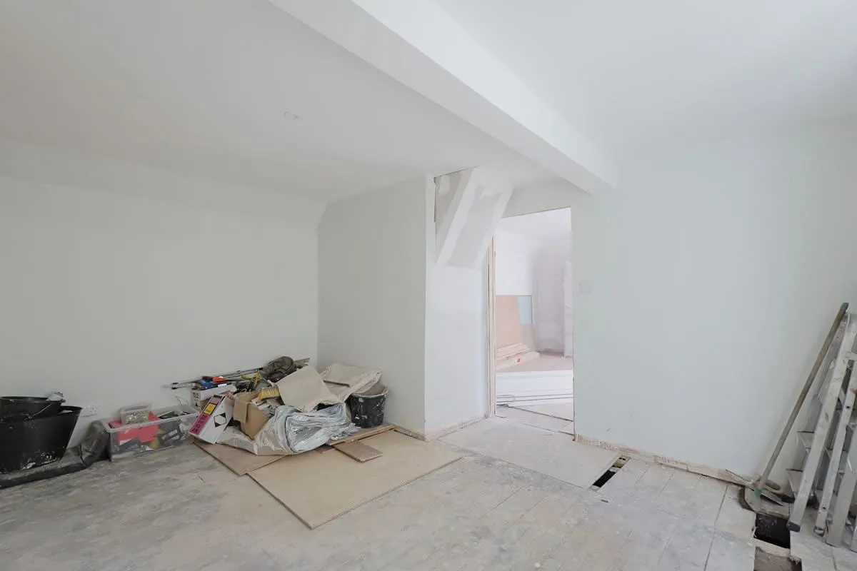 2 Bedroom   House