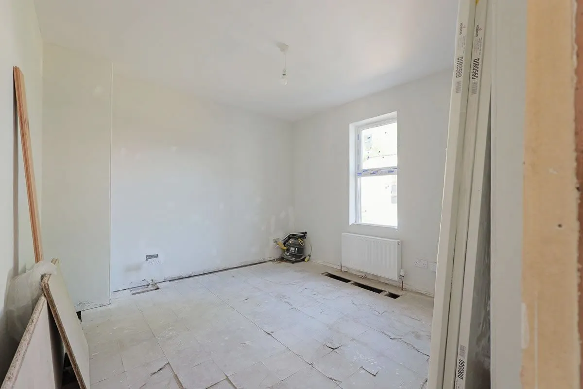 2 Bedroom   House