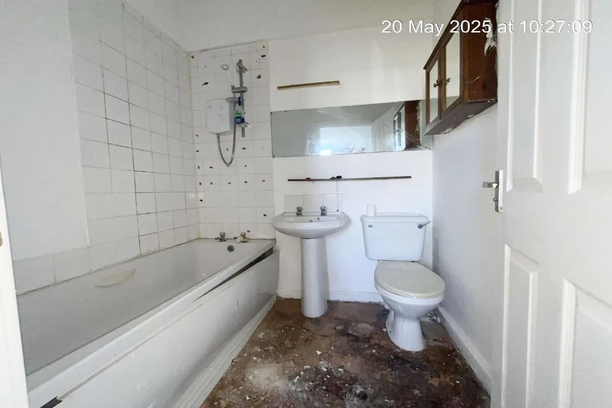 1 Bedroom   Flat