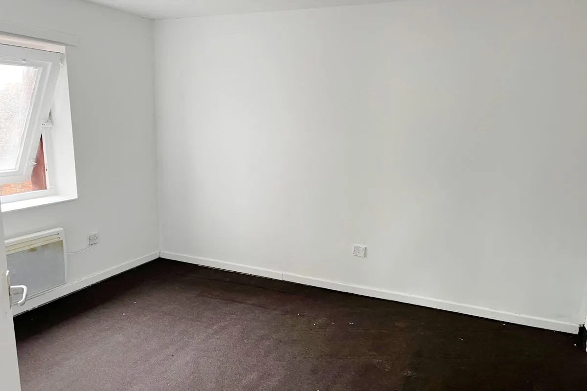 2 Bedroom   Flat