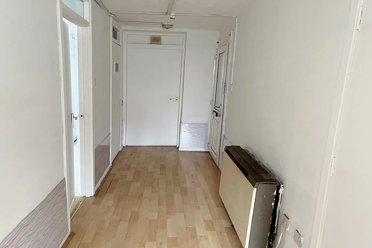 2 Bedroom   Flat