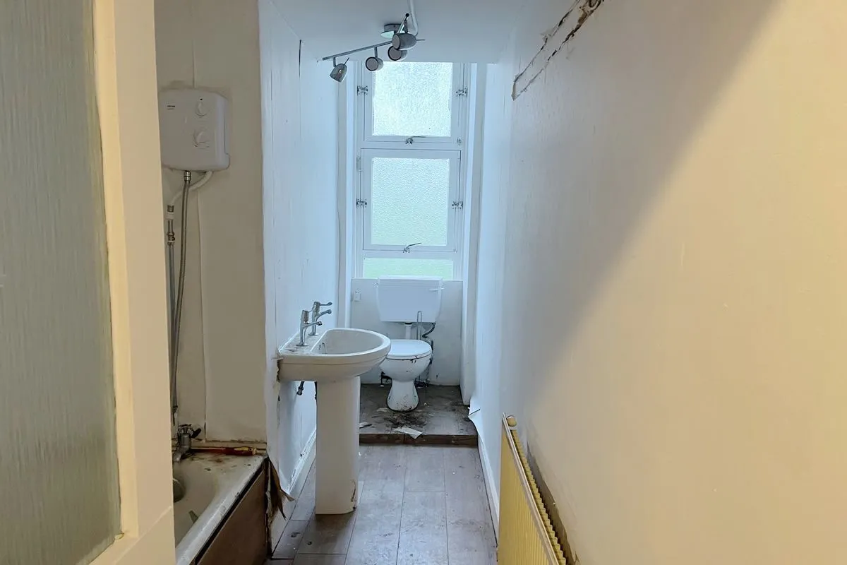 2 Bedroom   Flat