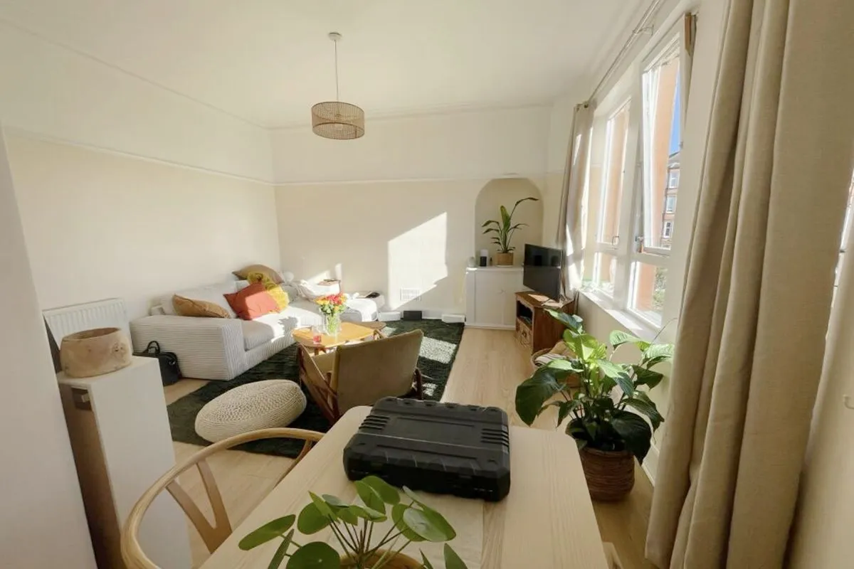 2 Bedroom   Flat