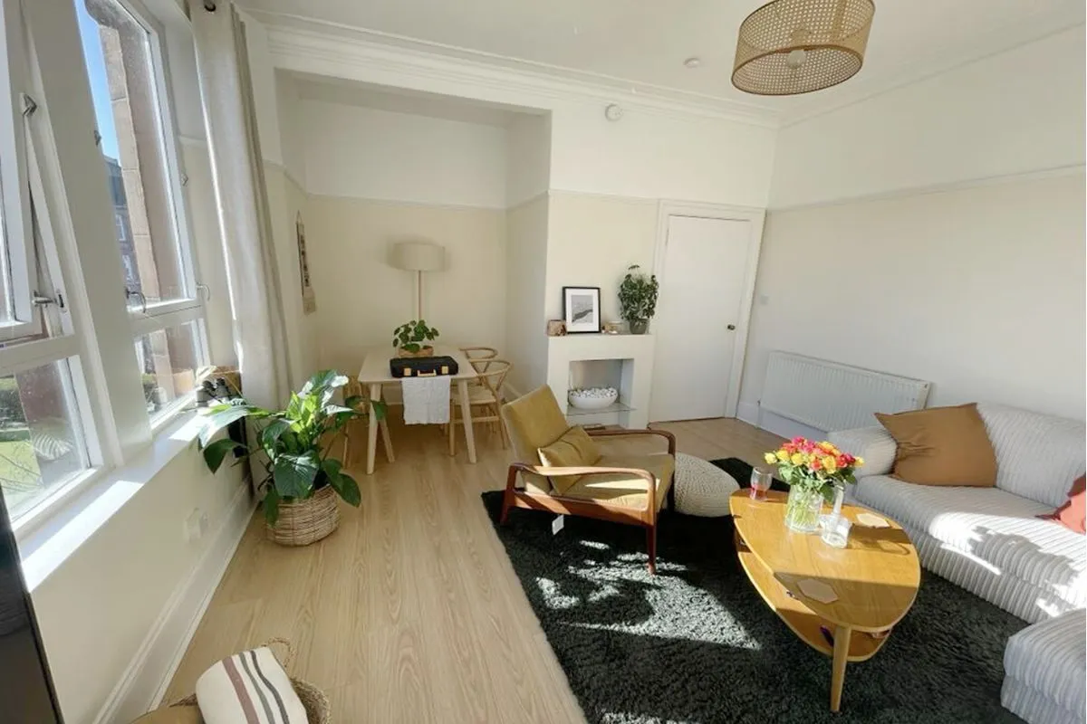 2 Bedroom   Flat