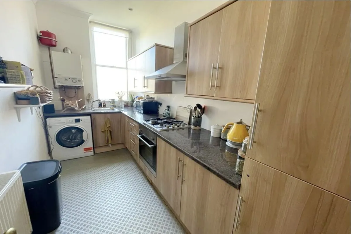 2 Bedroom   Flat