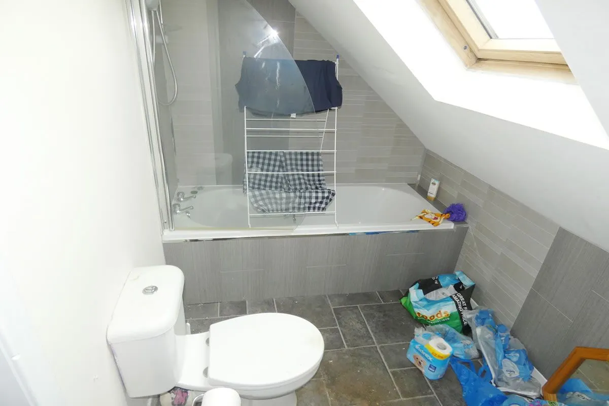 2 Bedroom   Flat