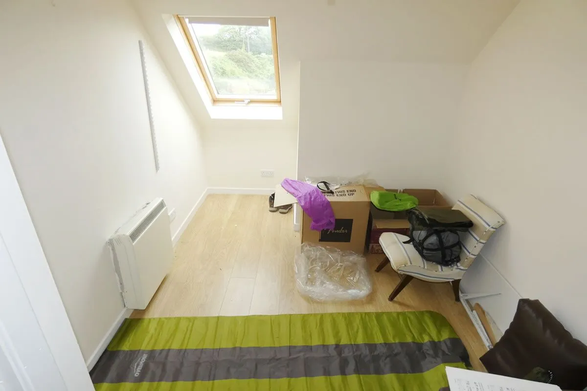 2 Bedroom   Flat