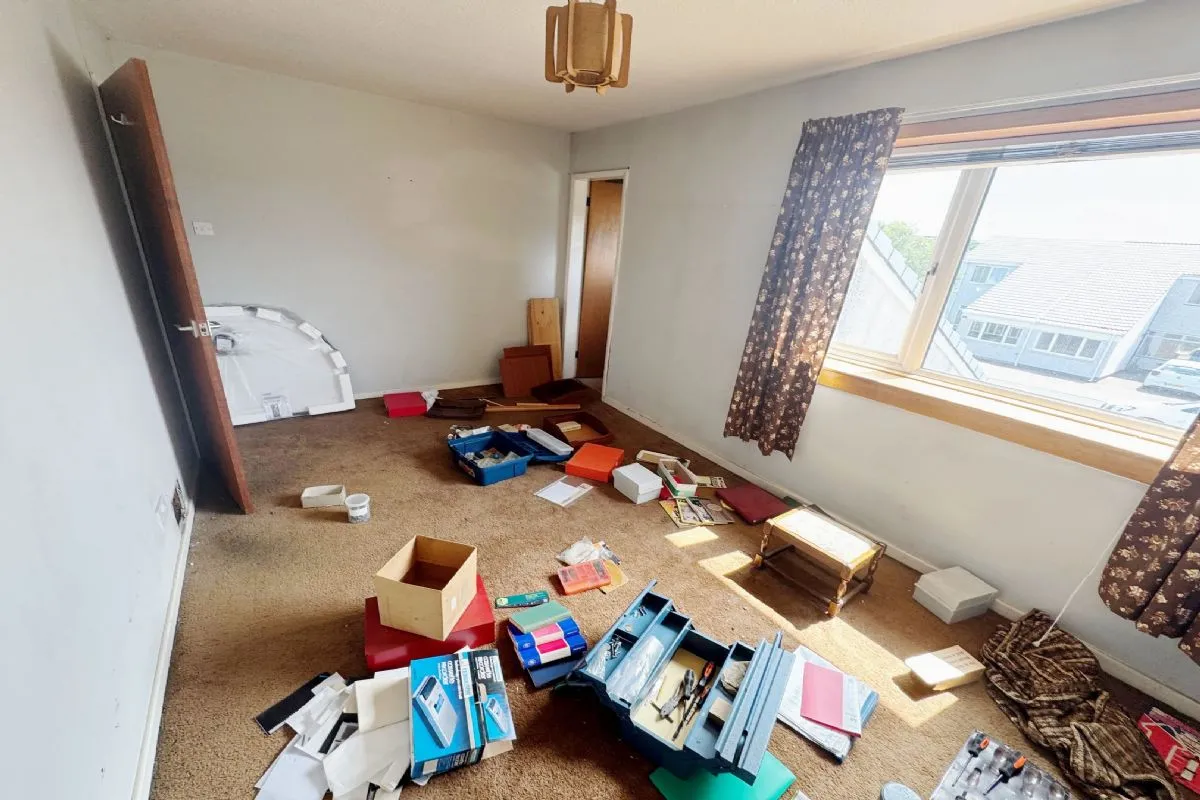 2 Bedroom   House