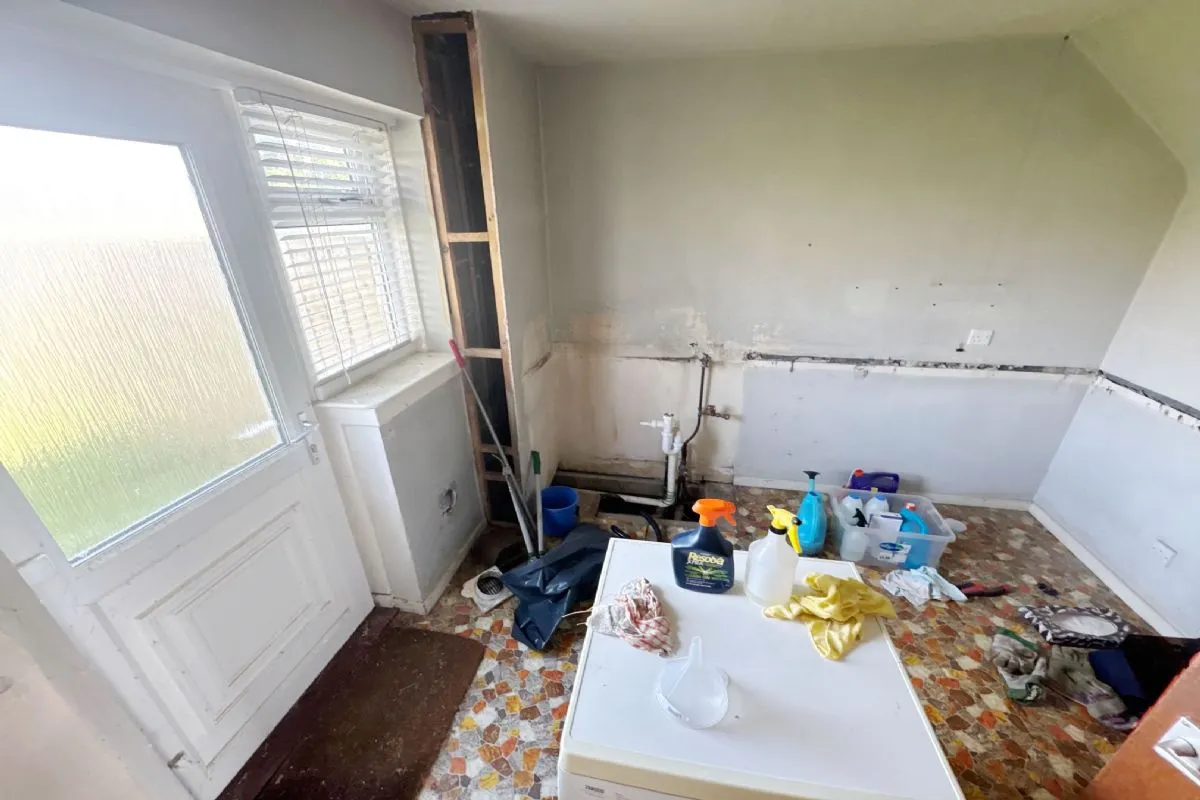 2 Bedroom   House