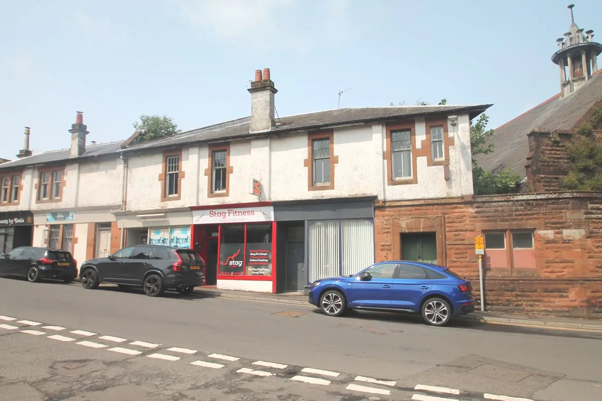 2 Bedroom   Flat