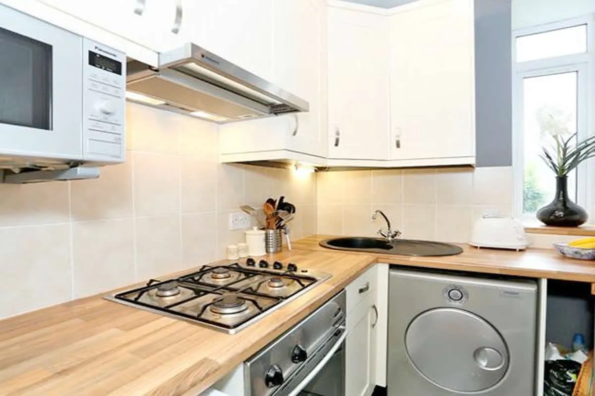 2 Bedroom   Flat