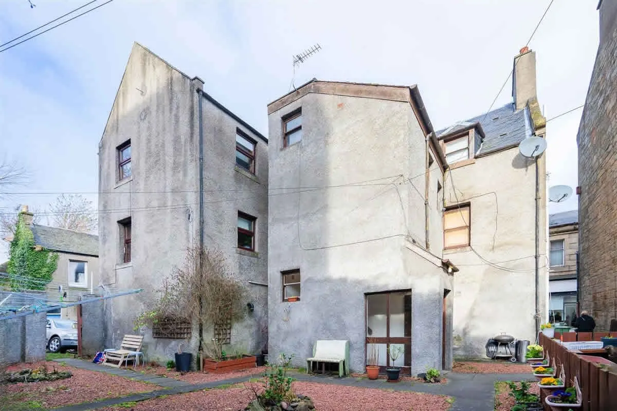 1 Bedroom   Flat
