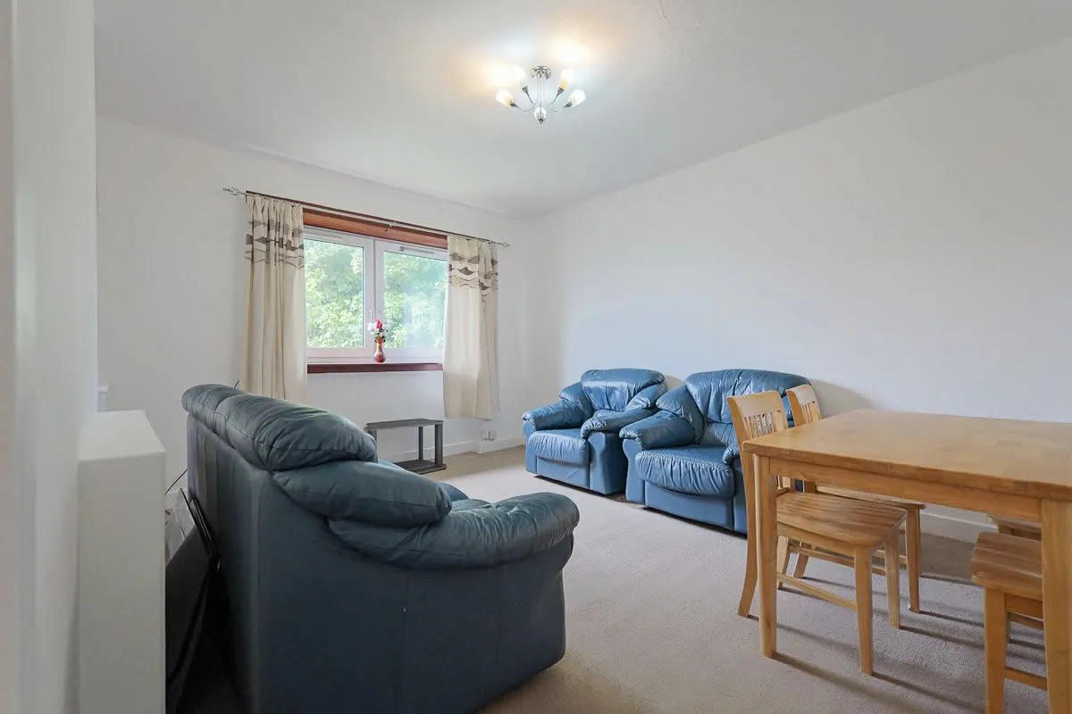2 Bedroom   Flat
