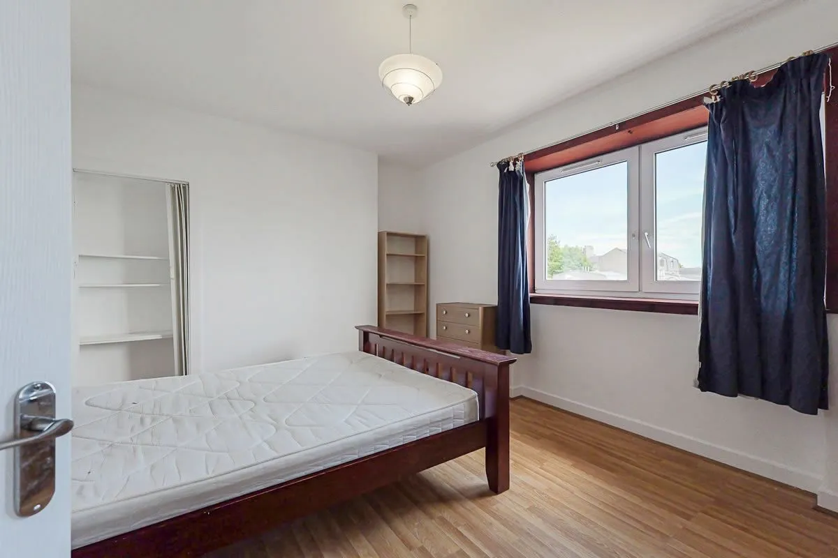 2 Bedroom   Flat