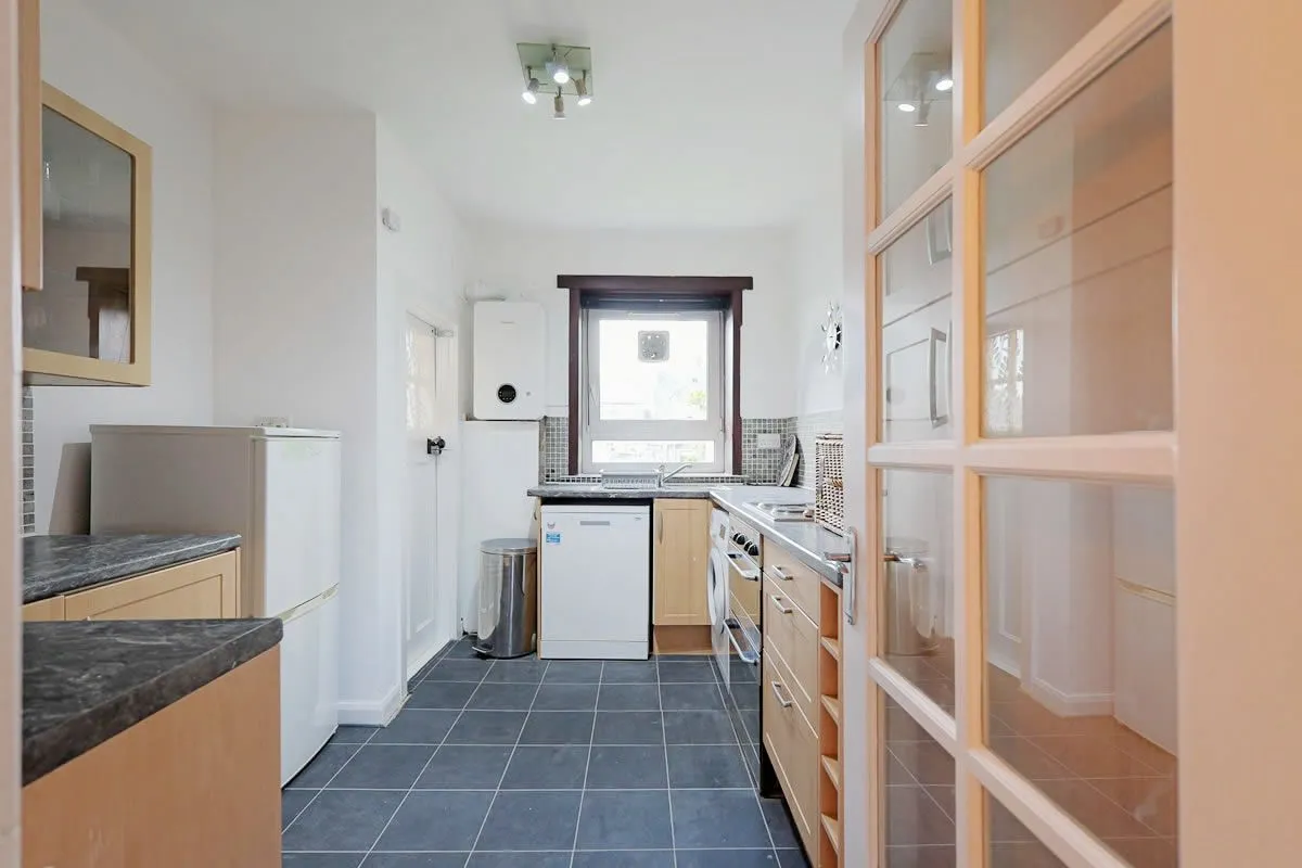 2 Bedroom   Flat
