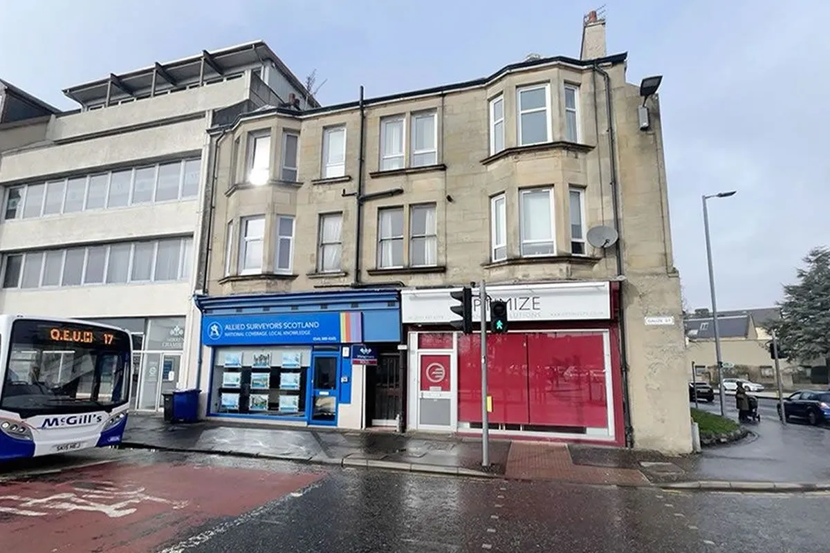 1 Bedroom   Flat