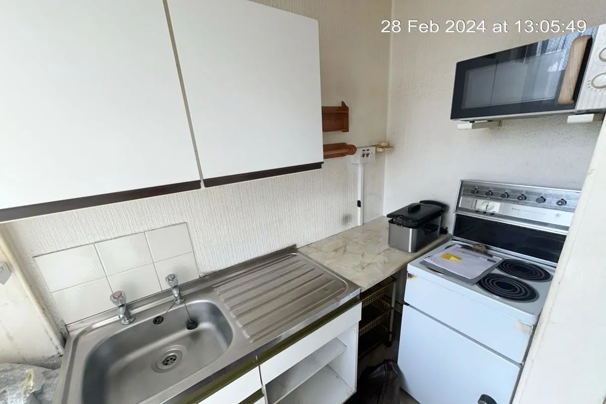 1 Bedroom   Flat