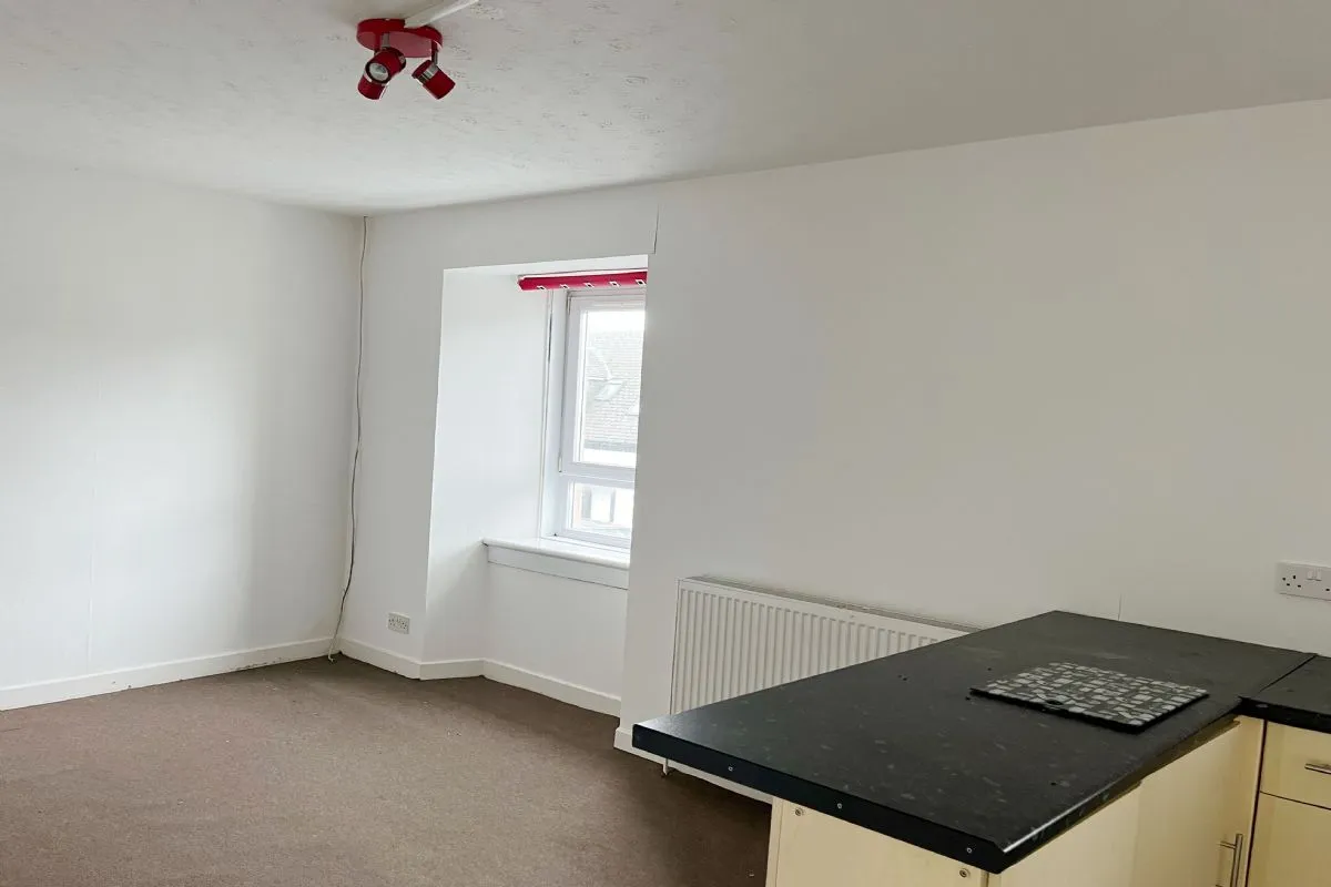 1 Bedroom   Flat