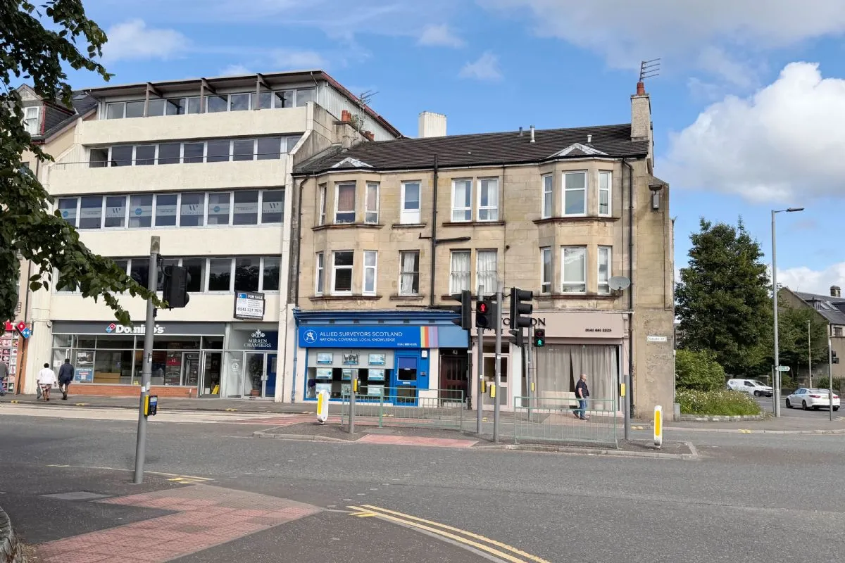 1 Bedroom   Flat