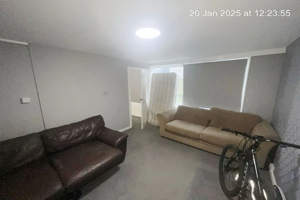1 Bedroom   Flat