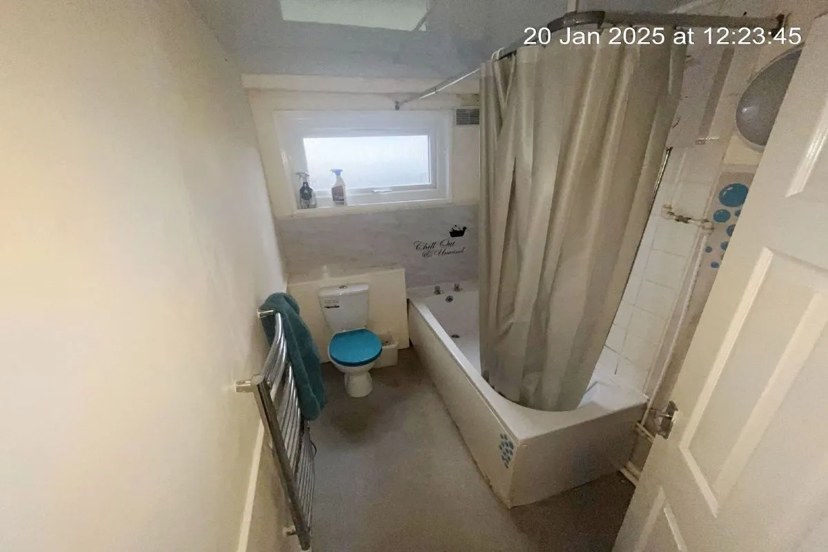 1 Bedroom   Flat