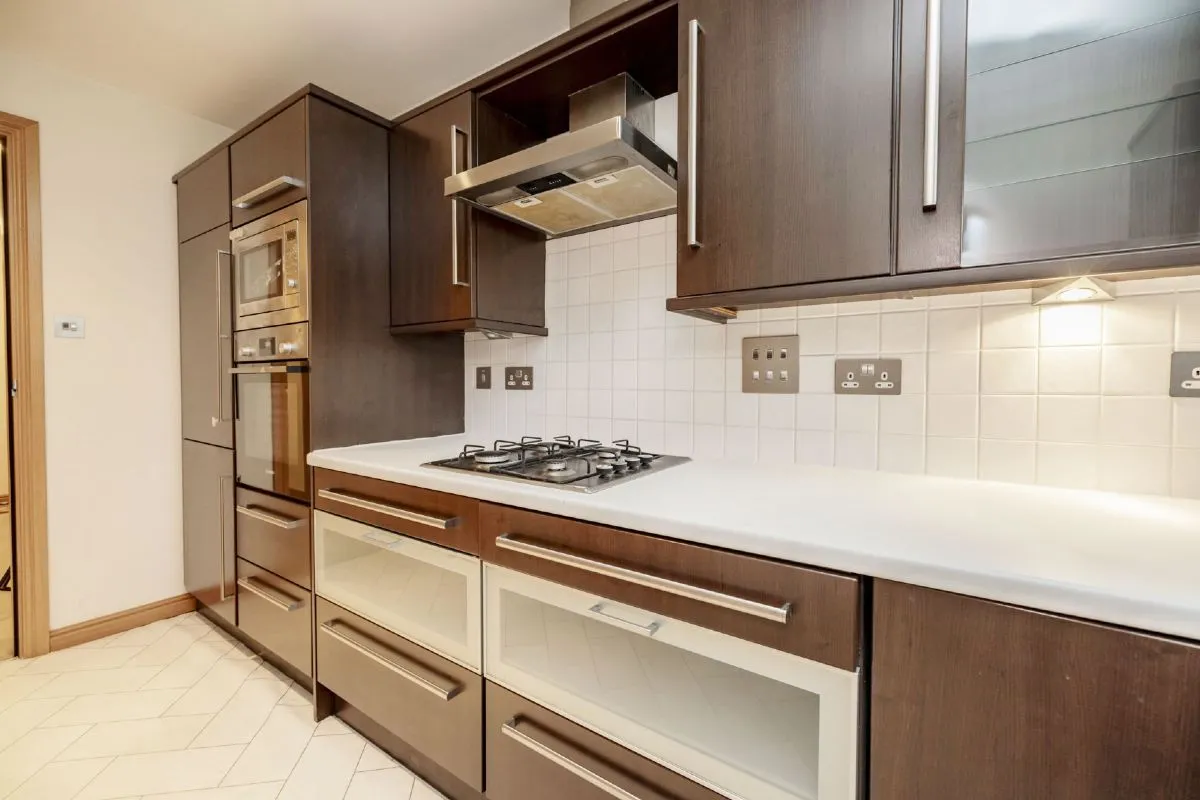 2 Bedroom   Flat