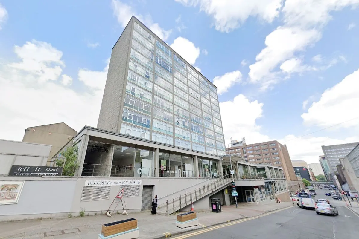 1 Bedroom   Flat