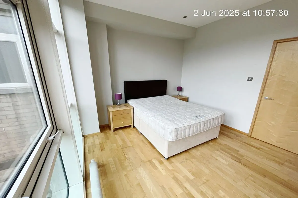 1 Bedroom   Flat