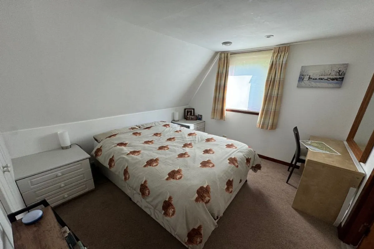 2 Bedroom   House