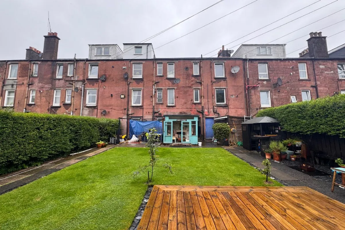 1 Bedroom   Flat