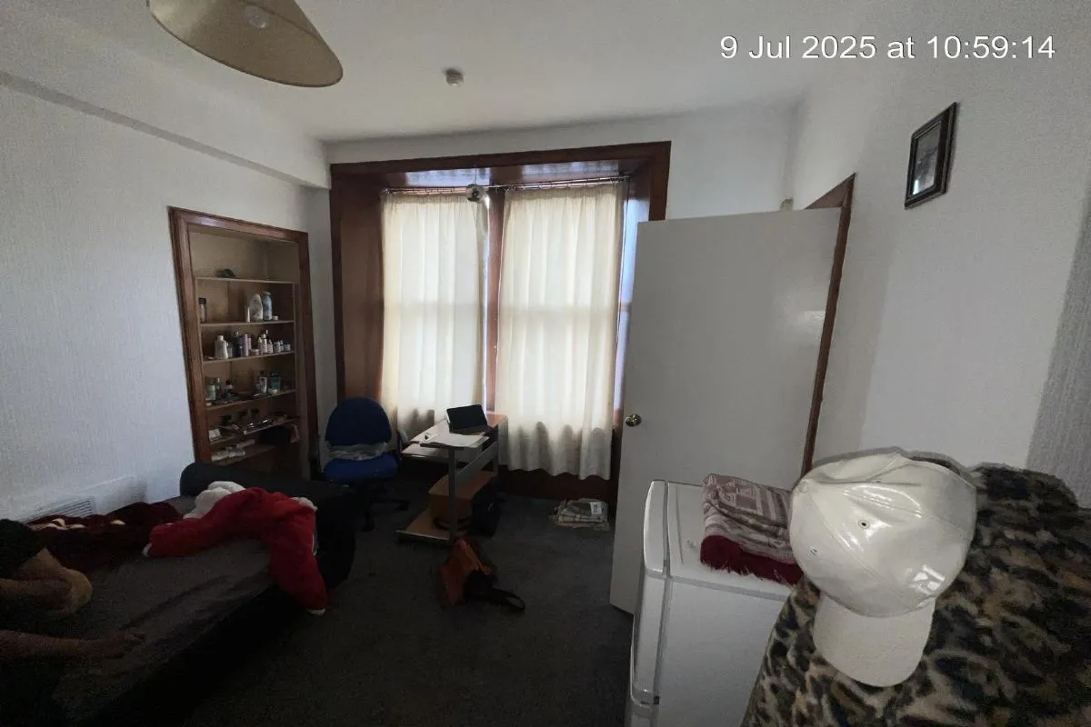 1 Bedroom   Flat