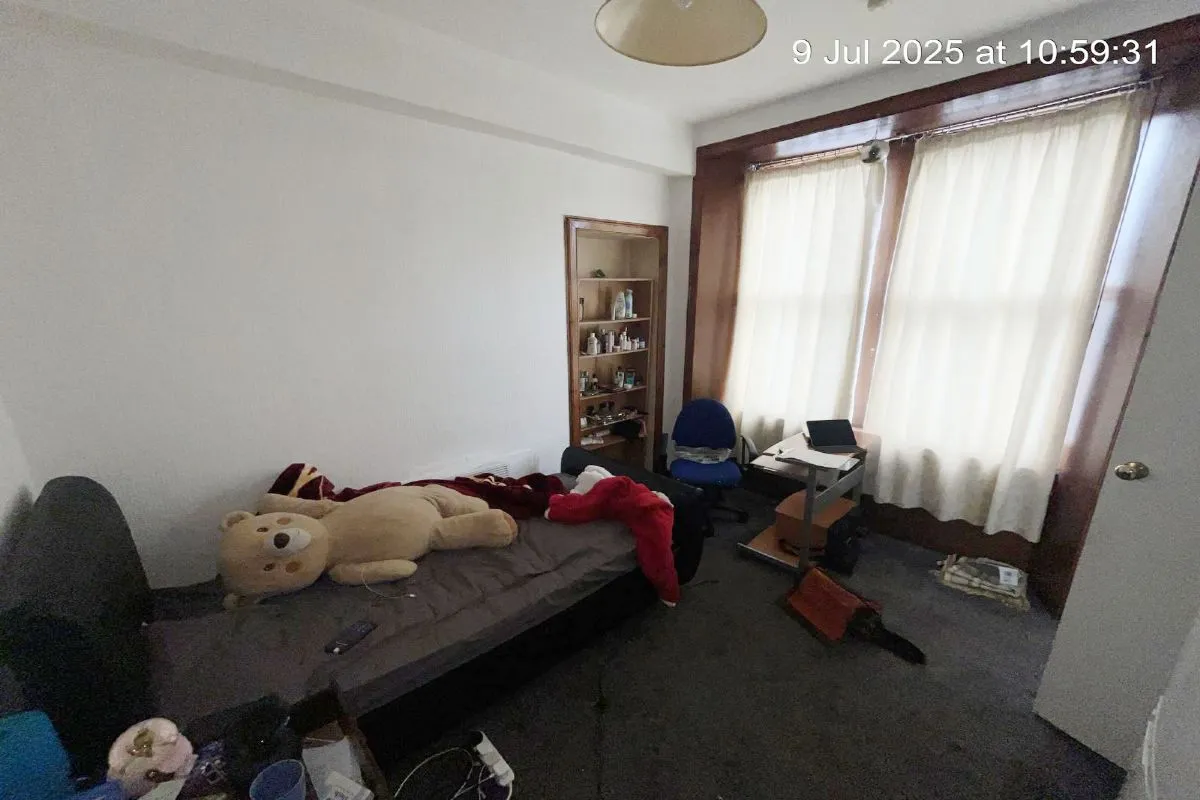 1 Bedroom   Flat