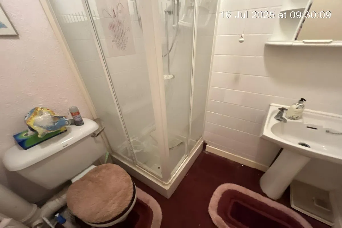 2 Bedroom   Flat