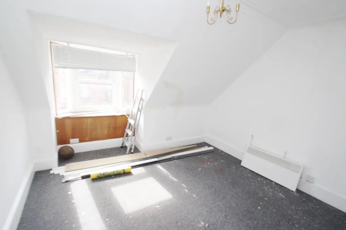 1 Bedroom   Flat