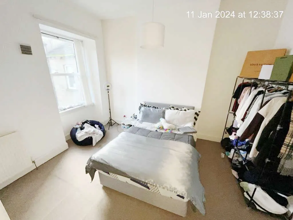 1 Bedroom   Flat