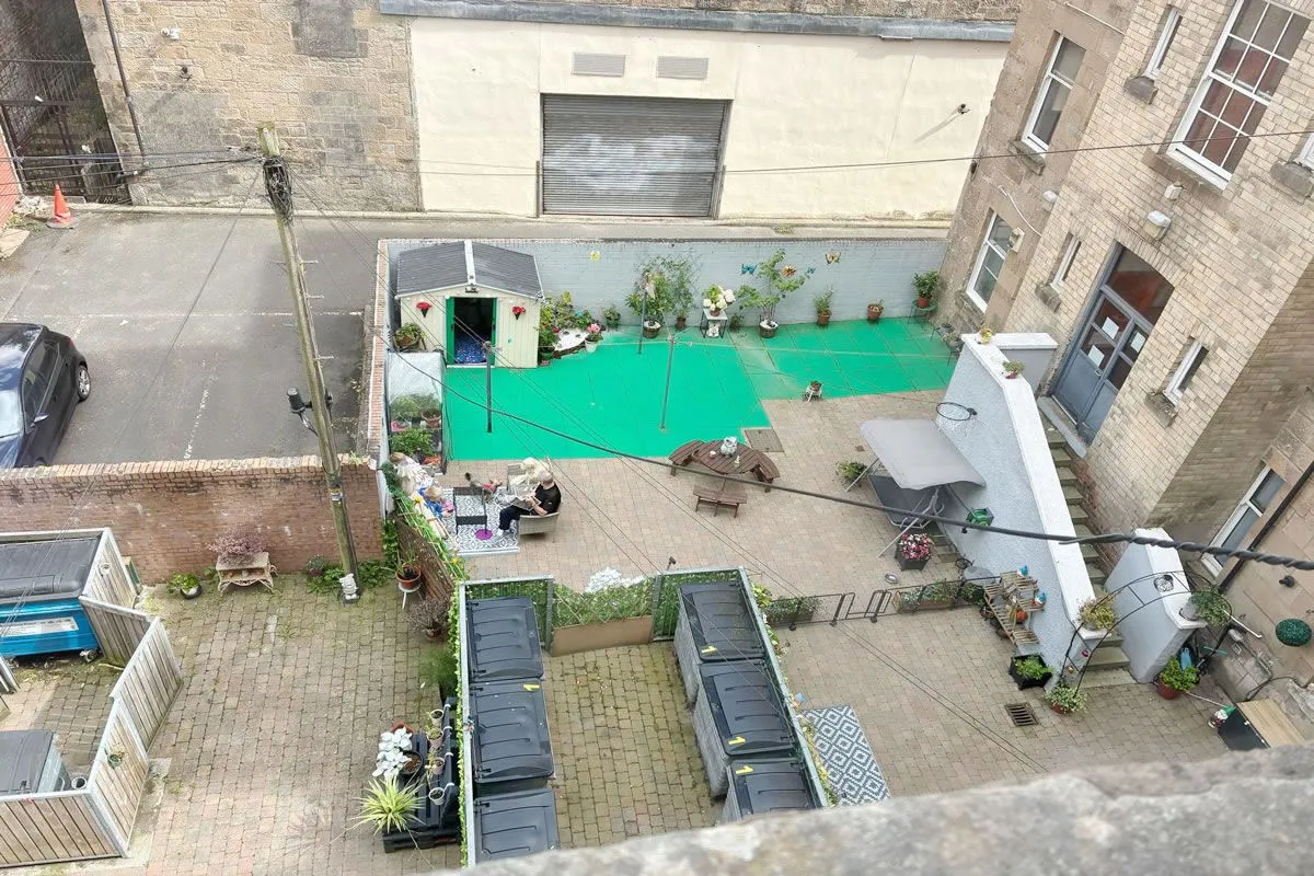 1 Bedroom   Flat