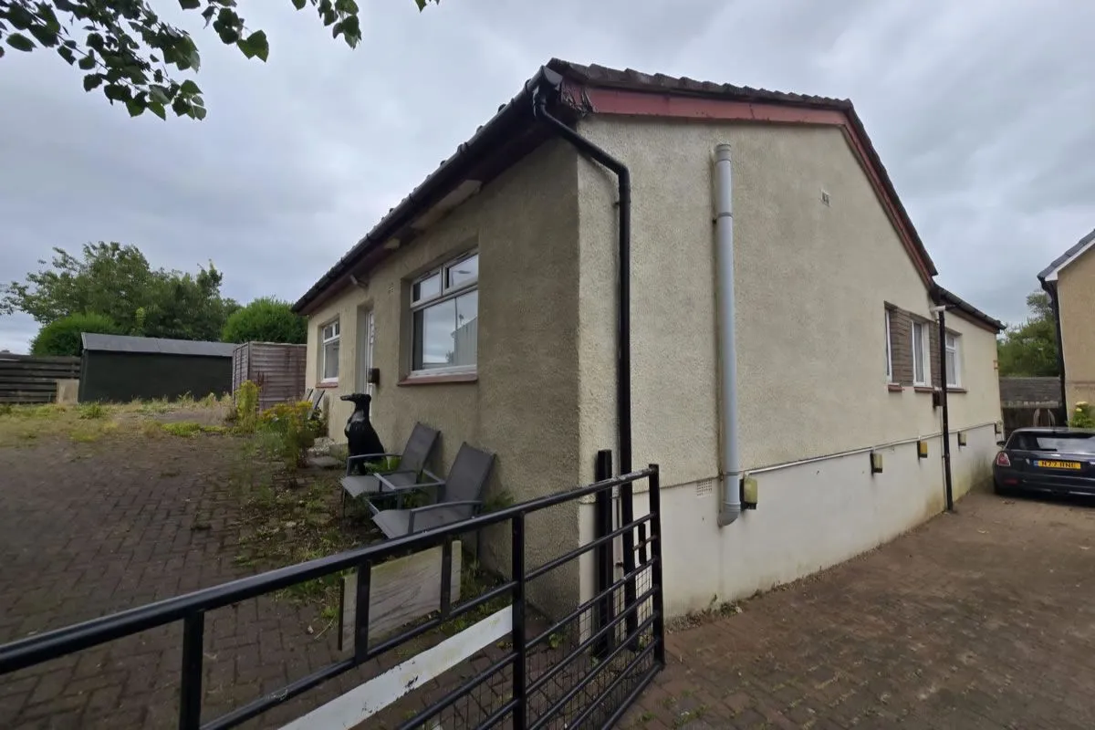 4 Bedroom   House