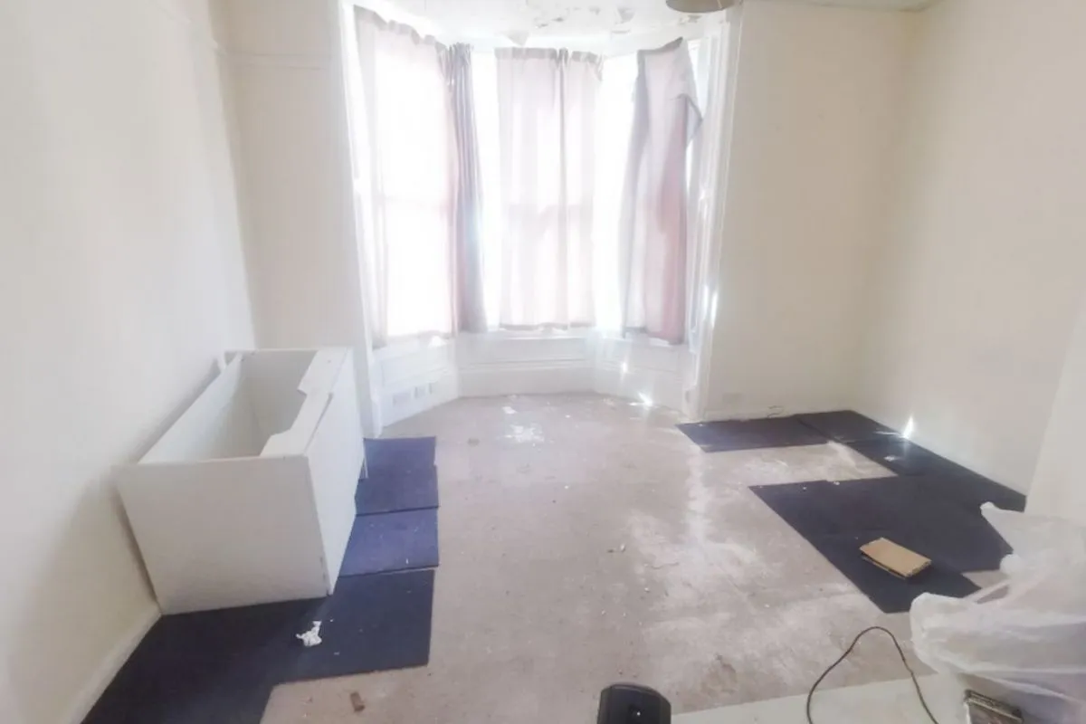 1 Bedroom   Flat