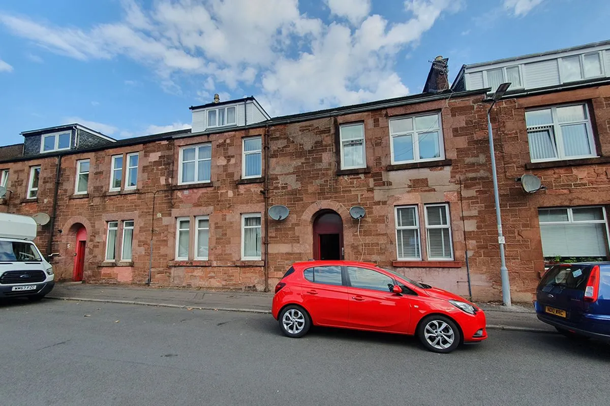 2 Bedroom   Flat