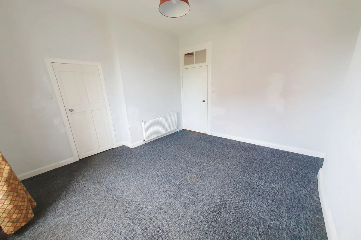 2 Bedroom   Flat