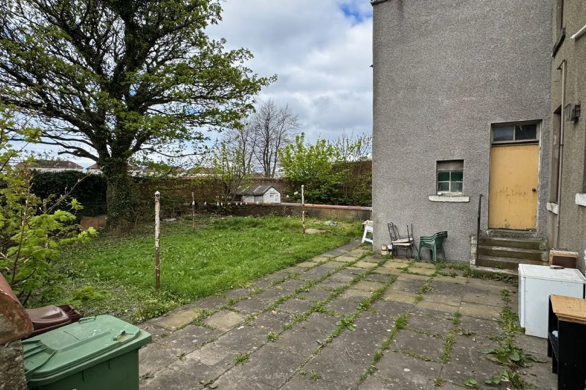 1 Bedroom   Flat