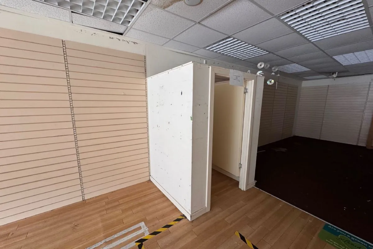 Vacant Commercial