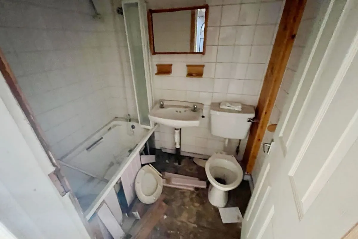 2 Bedroom   Flat