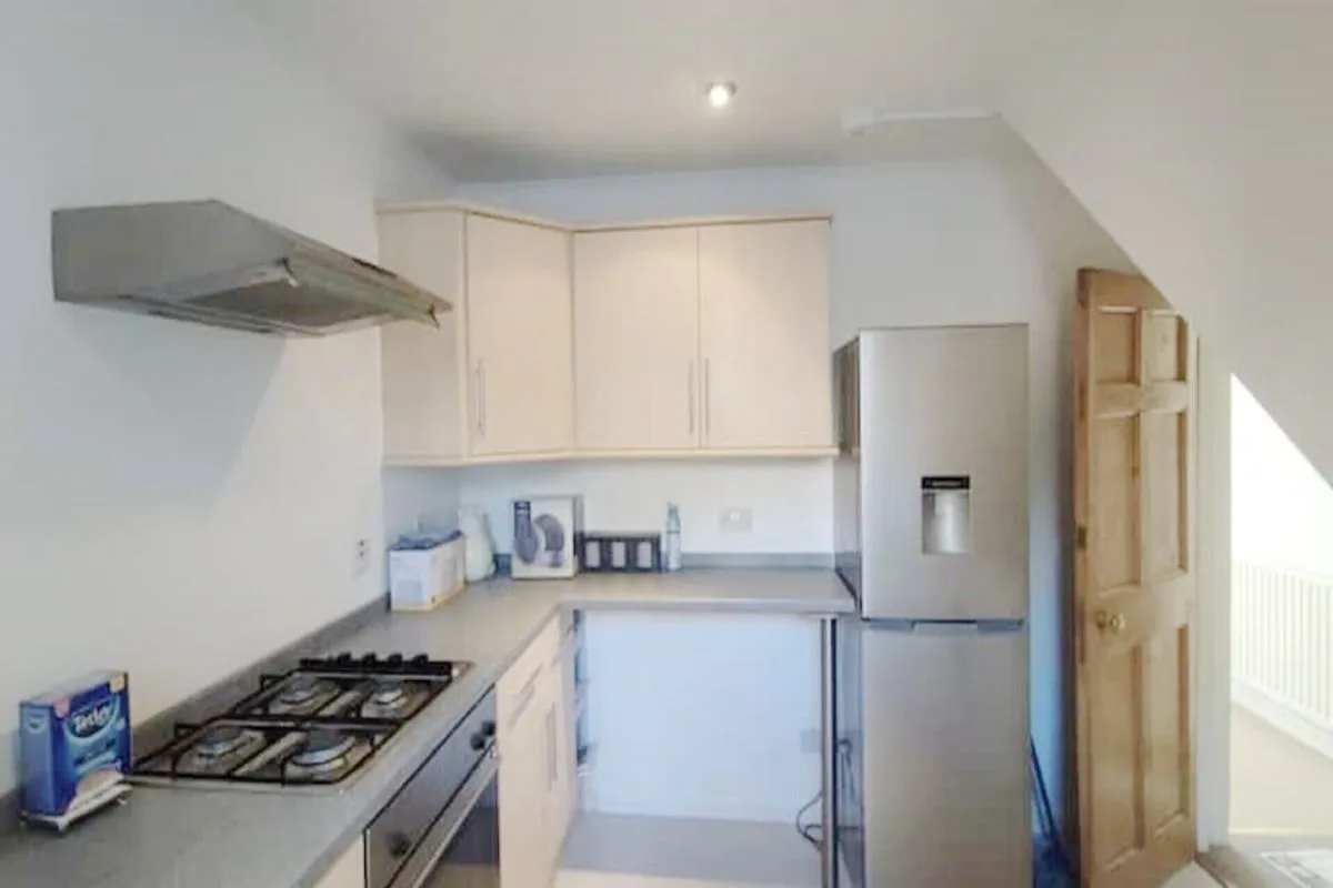 2 Bedroom   Flat