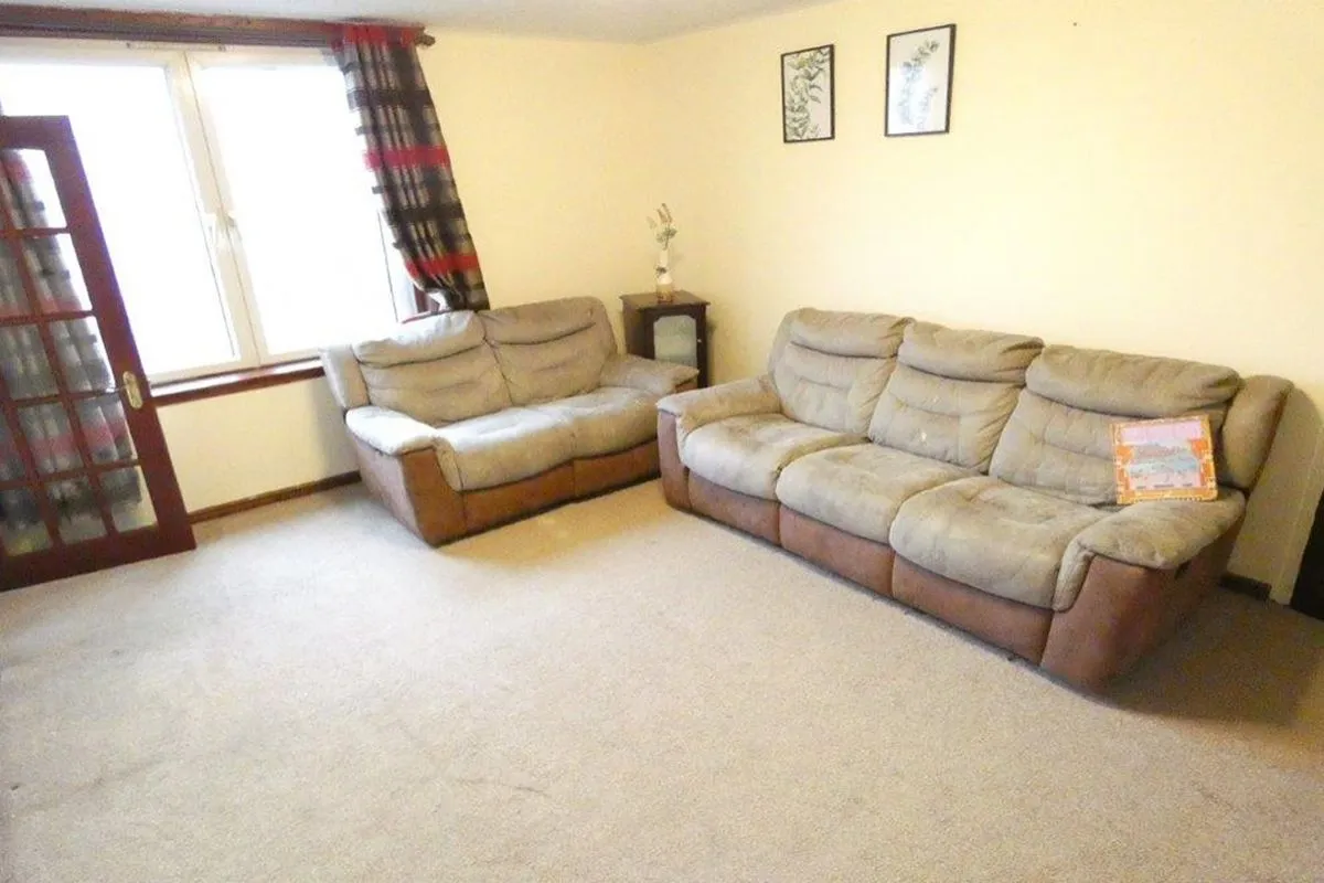 2 Bedroom   Flat